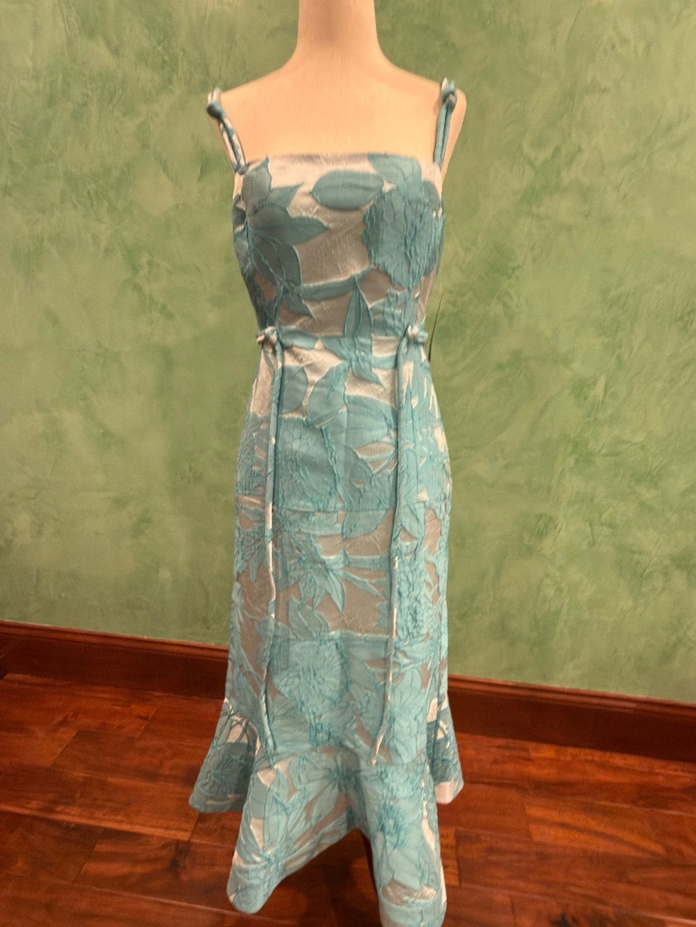 NWT o.p.t Jacqueline Aqua Floral Jacquard Midi Dress